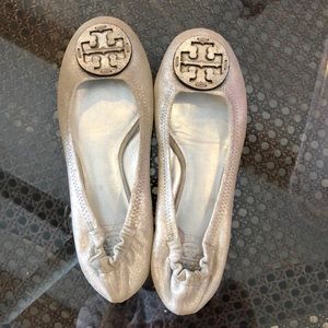 Tory butch flats size 7